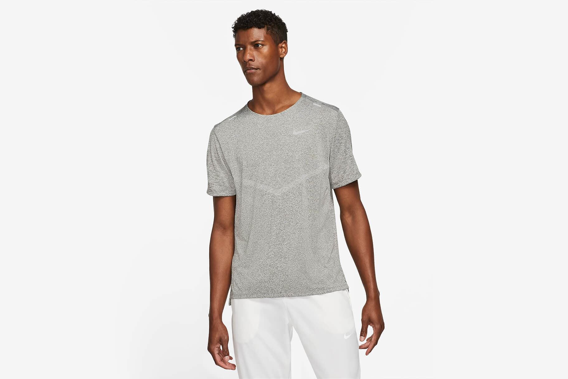 The 10 Best Nike Running Shirts