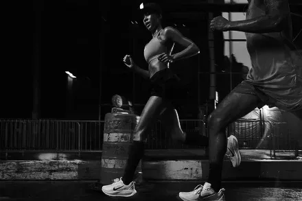 Runners on a night run